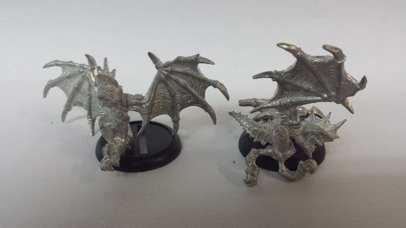 Hordes Legion of Everblight: Harriers (2) (Unboxed and Unassembled)